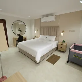 OverWhelming Luxury - Behind Awan square - Image 5