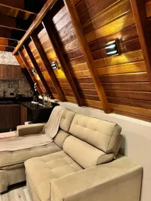 Viale Malbec – Romantic Chalet on the Wine Trail - Image 5