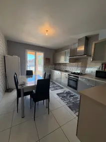 Maison plein-pied 8 pers avec piscine sur demande - Image 3