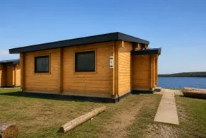 Rice Lake #8 2-BDR Lakefront Cottage - Image 2