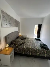 The point - Image 3