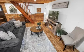 Cozy cabin in Mt. Hood Forest! Outdoor oasis! - Image 3