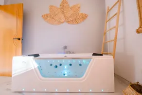 Spa apartment - Image 2