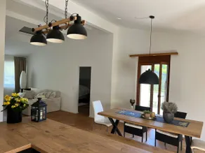 Penthouse with wine yard view - Image 2