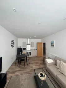 Modern Flat • Walk to Beach - Image 5