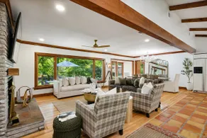 Luxury Lakeside Estate • Pool & Fire Pit•5BR/5BA - Image 3