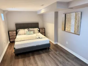 Caledonia 2BR unit w Ensuite laundry 20-min to DT - Image 4
