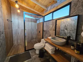 Private Suite 90 meters - Image 3