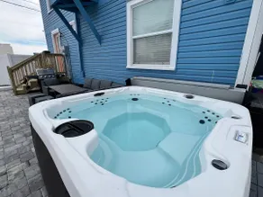 5 BR: Heated Pool, Hot Tub, Golden Tee + Pets - Image 3
