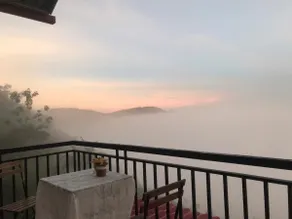 Tuyen Chien Home 2B View hunting clouds watching streams & forests - Image 4