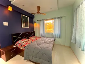Luxury 1BHK Near Devka Couple & Family Friendly - Image 3