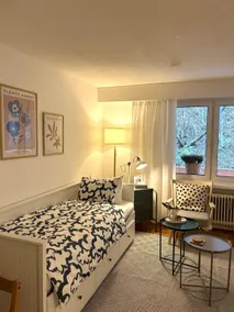 NEW renovated 2BR City Apartment - Image 2