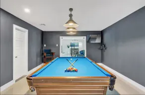 Luxury Escape: Pool, Hot Tub, Mini Golf & More! - Image 4