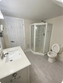 Cozy Retreat Near UW & Laurier | Sleeps 4 - Image 2