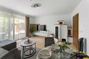 KMS Homes - Garden - NETFLIX - Modern - Image 2