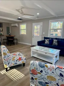 Windsor Pond Cottage - Image 2