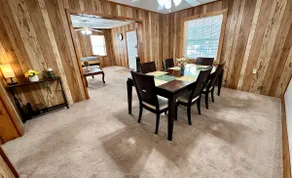 Fort white farm house@Springs - Image 2