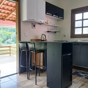 Ranch with 5 waterfalls, house with fireplace and hot tub - Image 4
