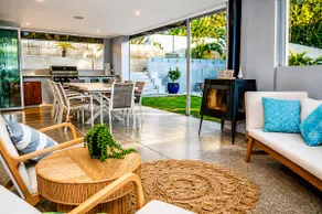 Sant's Beach Retreat - Private Pool and Fire Pit - Image 4