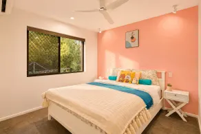Spacious 4BR Home, Bath Tub, Pet-Friendly - Image 3