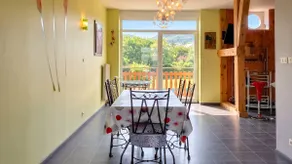 Homerez - Appartamento Confortevole con Giardino - Image 2
