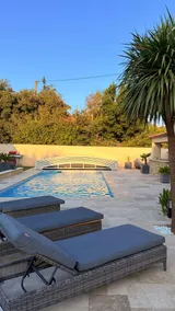 Provençal charm, air conditioning, parking, close to the A7 and A9 - Image 2
