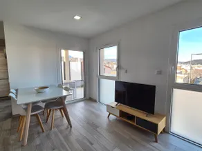 Lana #AirCon#Terrace Furnished 3* - Image 4