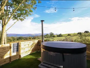 Orchard Lodge - Image 2