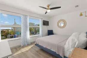Modern 4/3 Retreat | Pool & Intracoastal Views - Image 4