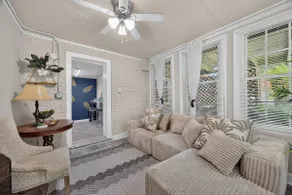The Palms at Stone Mtn: Floral Charm | East ATL - Image 3