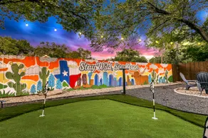 Hot Tub + Putting Green Oasis | 12 Min to D-Town - Image 2