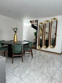 Beautiful Penthouse with Pool - Image 2