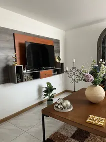 Beautiful Penthouse with Pool - Image 3
