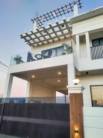 Saya's Abode - Railview Suites - Image 5