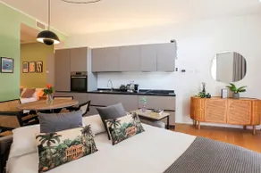 Exclusive Loft • Dehor | A/C | WiFi | Free Parking - Image 2