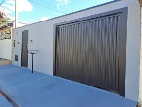 House near downtown, wineries, and shopping areas - Image 3