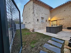 La Parenthèse Verte – 2 bedrooms – 3 beds - Image 2