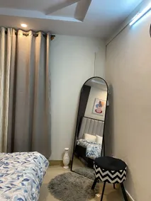 Luxury 1bed F-11 - Image 5