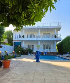 Swan Apartment in Luxurious Villa Aphrodite - Image 4