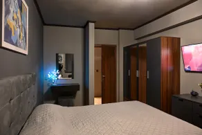 All Seasons Apartment - Image 4