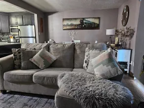 Cozy condominium - Image 2