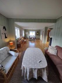 Cozy house in the middle of the city center - Image 5