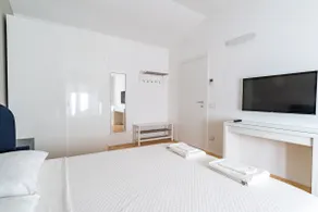 Verbano Apartment - Image 4