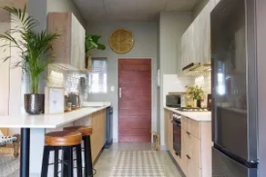 Patio & Solar Apt · Walk to Hazelwood Village - Image 3