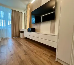 Premium apartment in Hamburg with modern amenities - Image 2