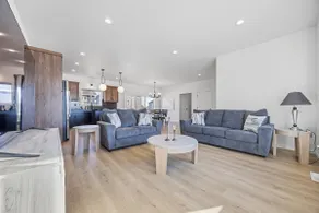 Brand new beautiful home - Image 2