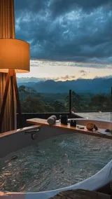 Cabin overlooking the mountains. - Image 3