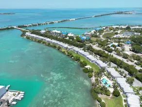 Crystal Waters - Free Kayaks 2/2.5 Coastal Villa - Image 2