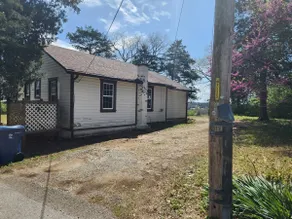 ” The Bluff House at T-COMO ” - Image 5