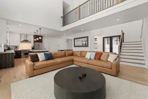 Modern Mountain Luxury Escape - Image 3